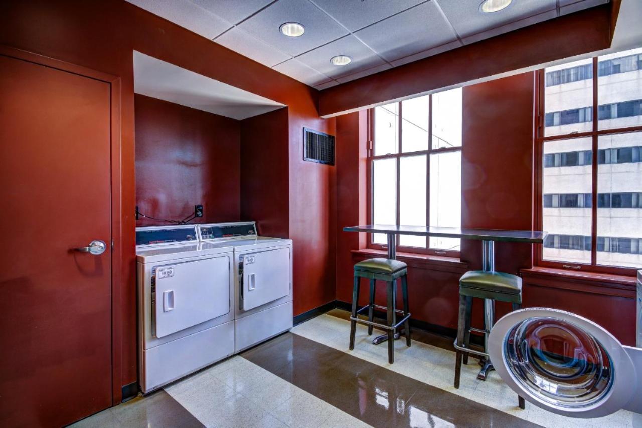 Harbor Apartments Free Indoor Parking Baltimore Exterior photo